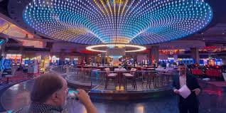 Pemandangan animasi modern menampilkan hiburan sport dan casino pada perangkat mobile